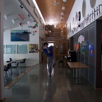 gallery4d9c2b2abc7b6jpg