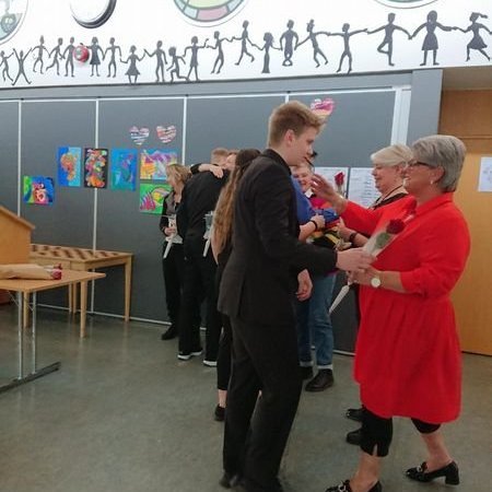 gallery5b1f90498cadfjpg